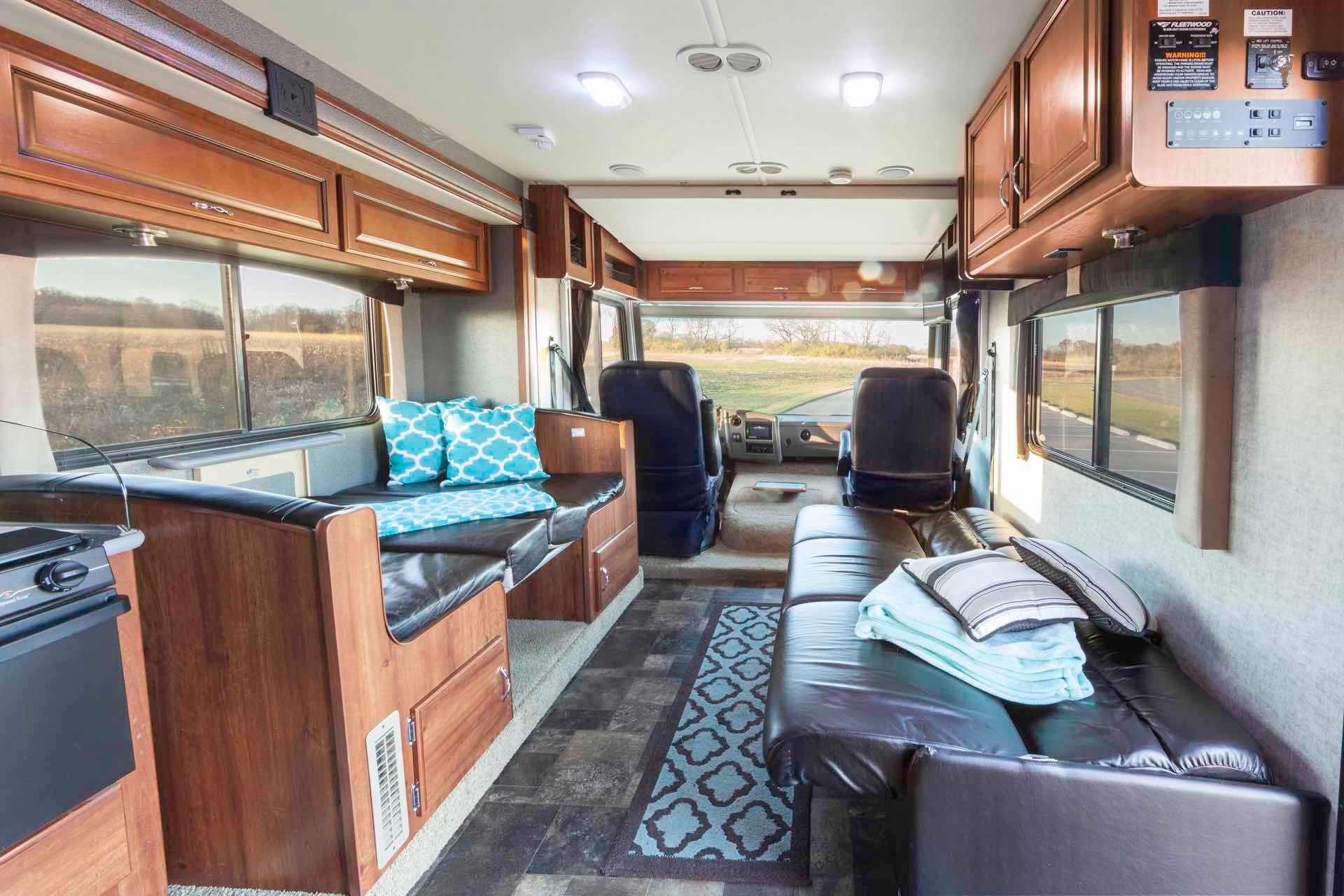 How to Take Photos That&#8217;ll Make Every Renter Fall In Love With Your RV
