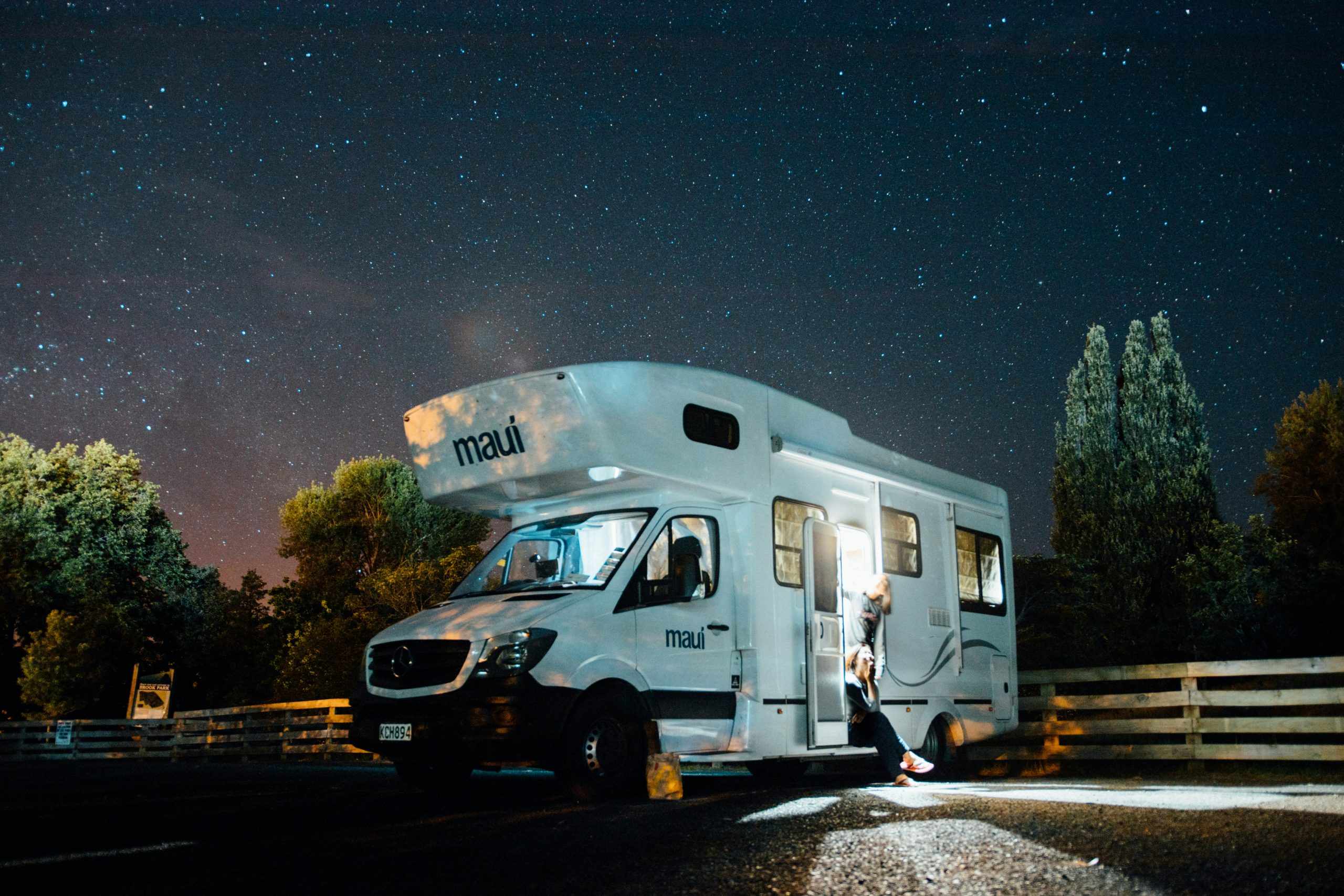 Flexible Workforce Housing: How Group RV Rentals Solve Your Logistics Nightmare